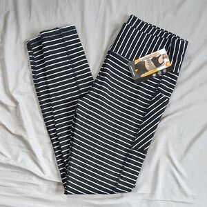 Black and White Striped Leggings